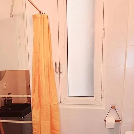 Le Marceau Cour Exterieure Lägenhet *