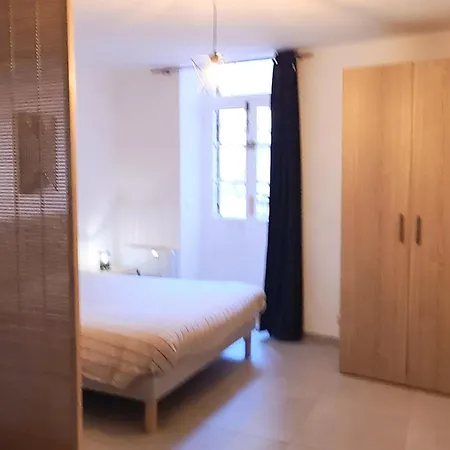 Le Marceau Cour Exterieure Narbonne